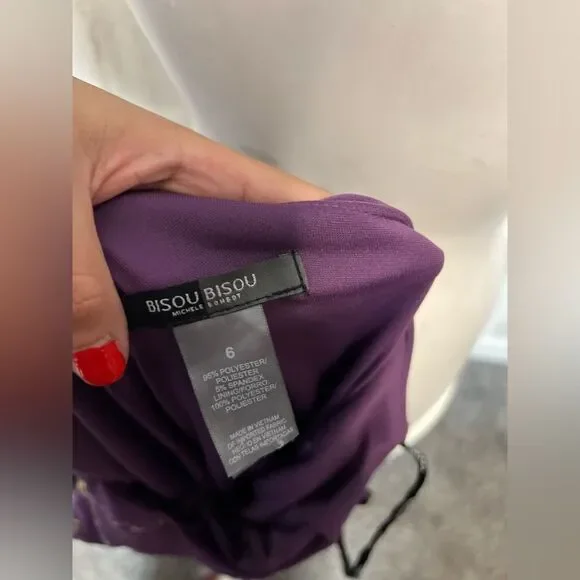 Purple dress - Picture 5 of 6